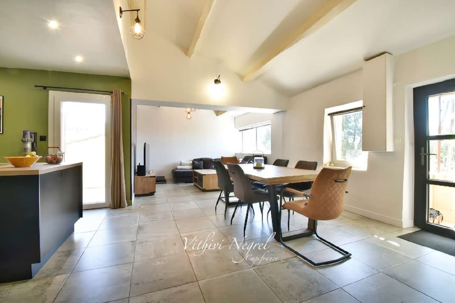  à vendre maison de village Aureille Bouches-du-Rhône 4