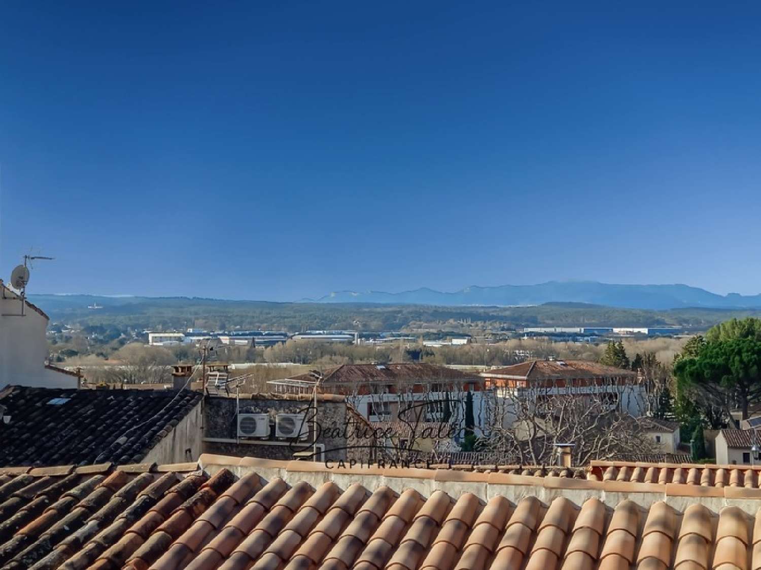 en venta casa de pueblo Châteauneuf-le-Rouge Bocas del Ródano 1