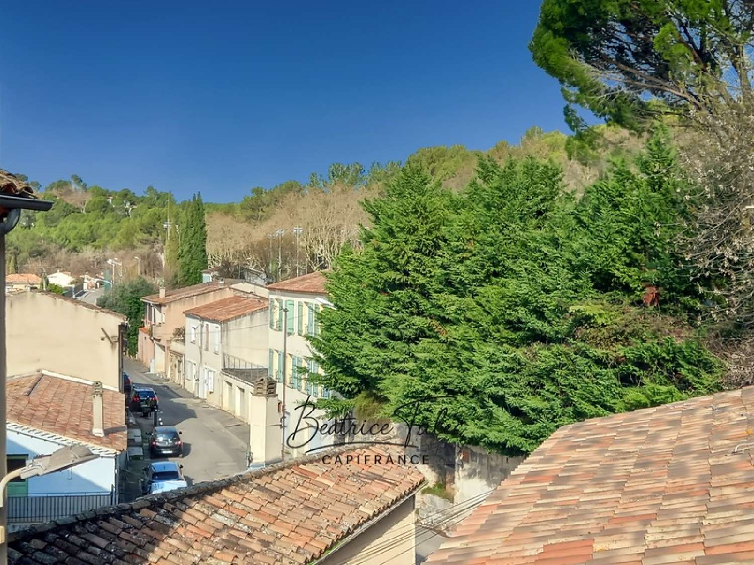 en venta casa de pueblo Châteauneuf-le-Rouge Bocas del Ródano 2