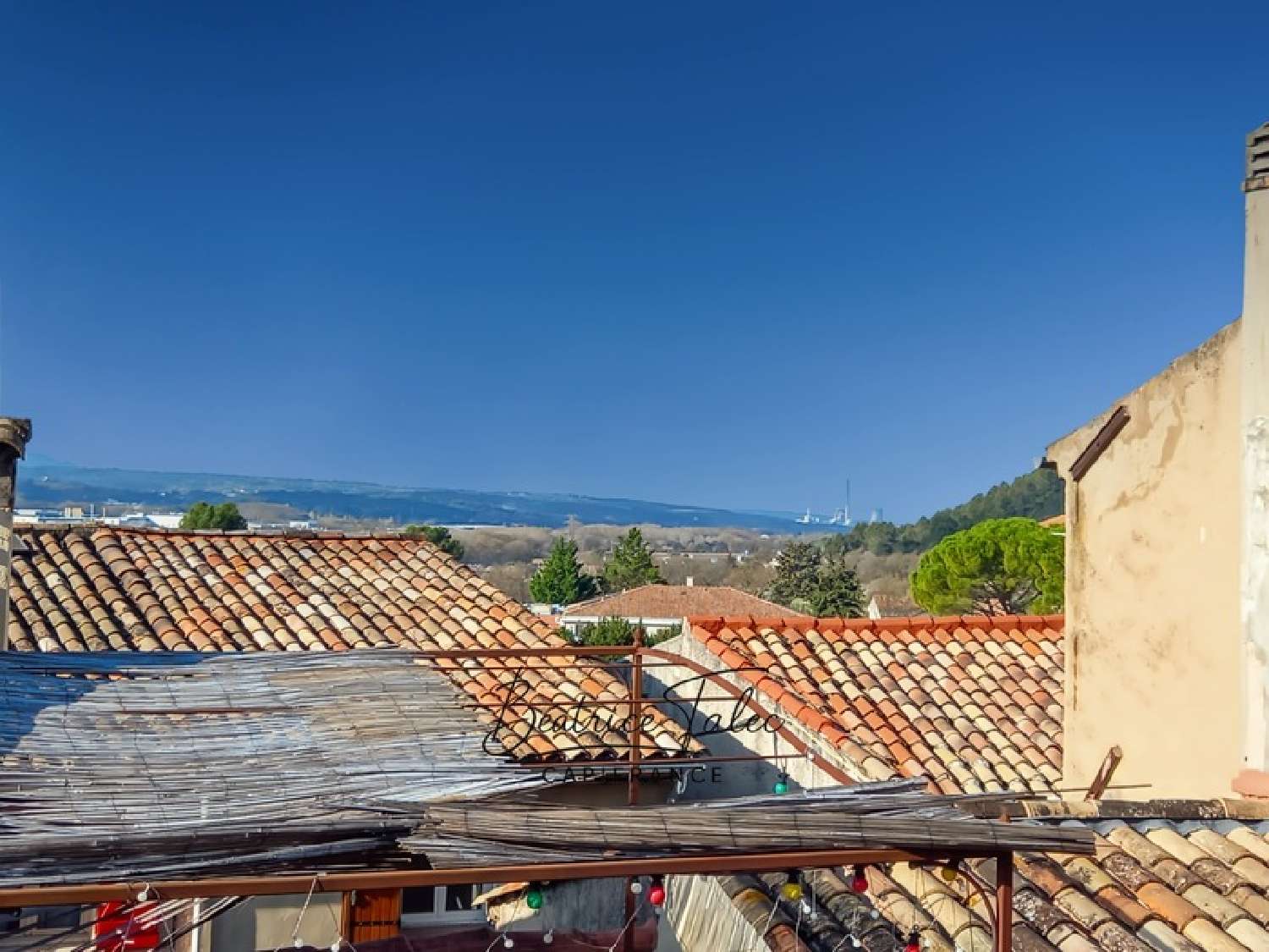 en venta casa de pueblo Châteauneuf-le-Rouge Bocas del Ródano 3