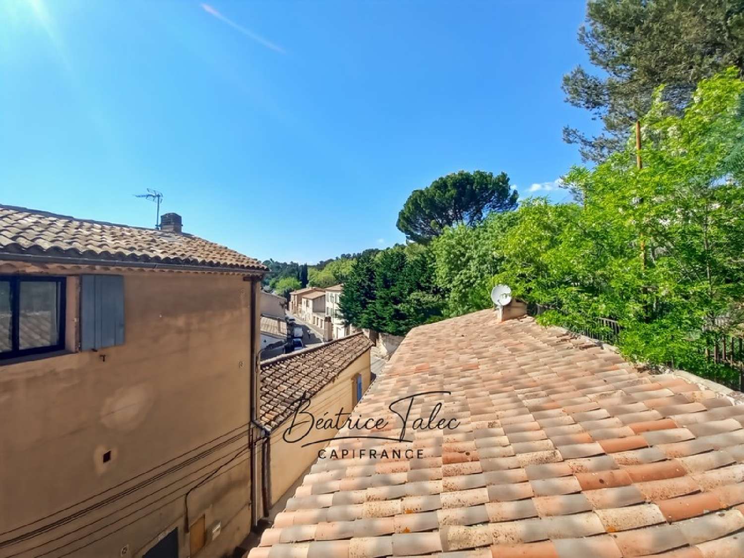 en venta casa de pueblo Châteauneuf-le-Rouge Bocas del Ródano 6