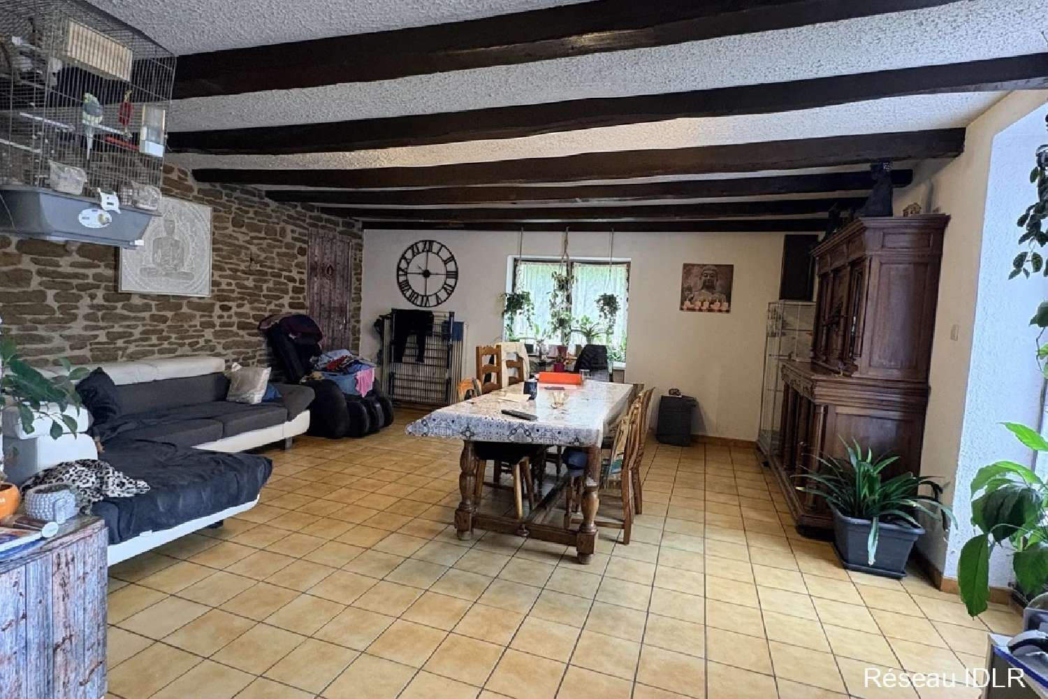 te koop dorpshuis Lavangeot Jura 8