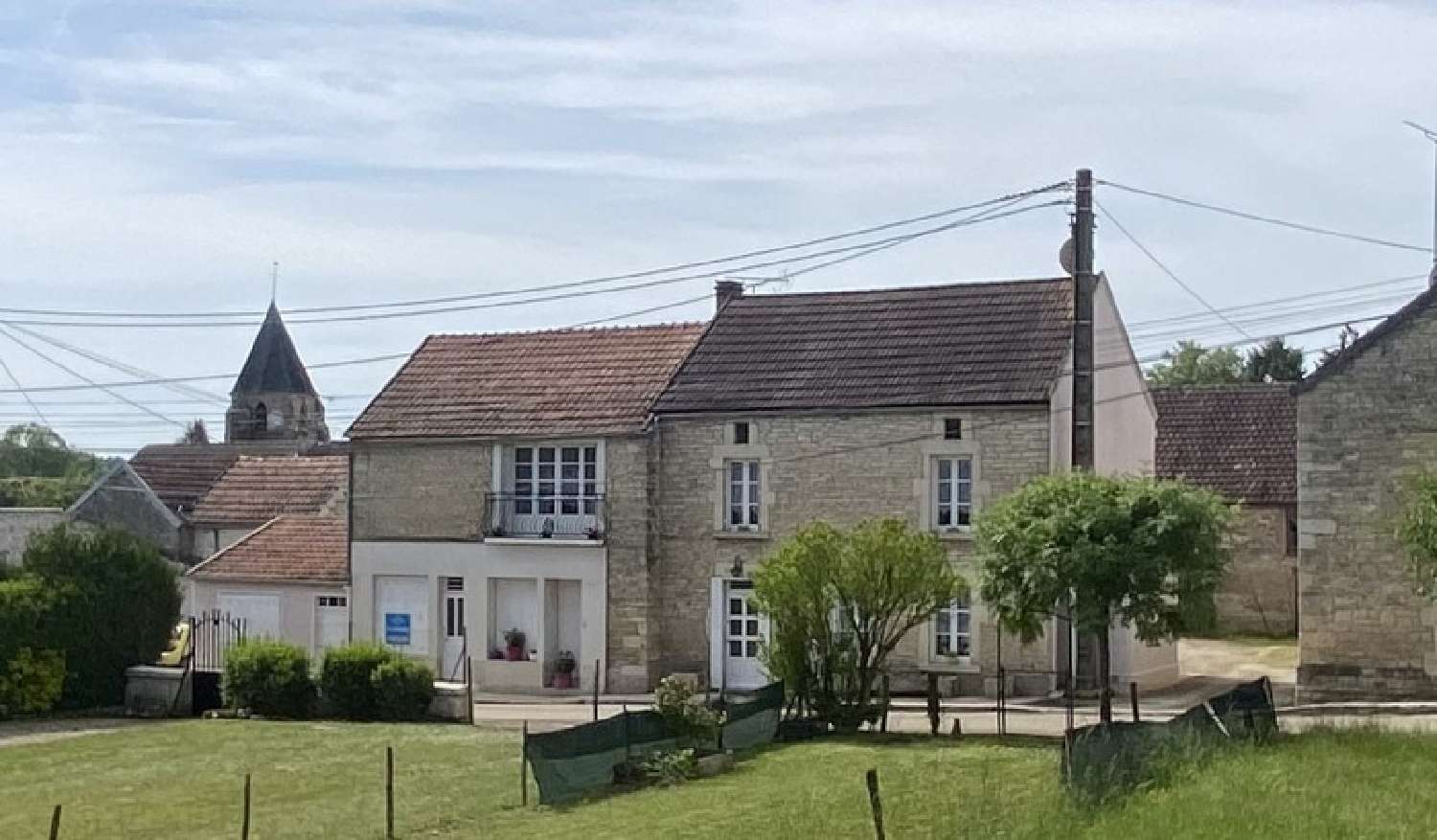  à vendre maison de village Massangis Yonne 1