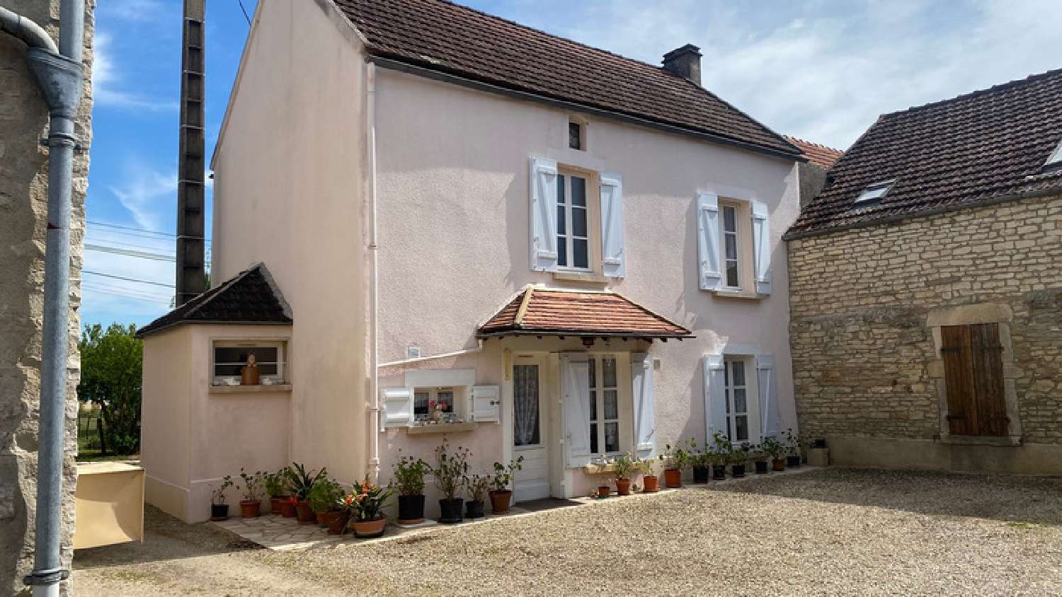  à vendre maison de village Massangis Yonne 2