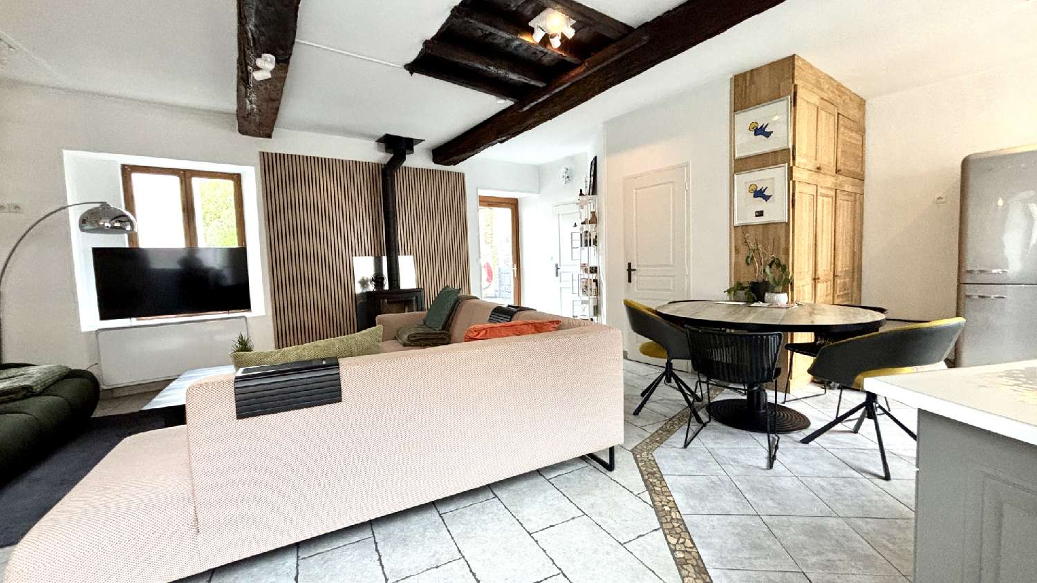 te koop dorpshuis Montferrat Isère 3