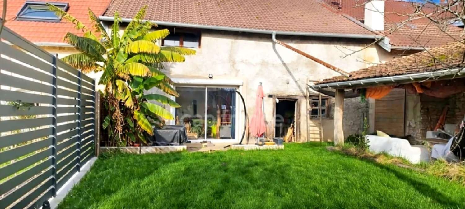  en venta casa de pueblo Plumont Jura 4