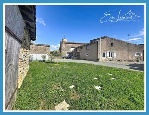 Saint-Martin-de-Saint-Maixent Deux-Sèvres village house foto 7333820