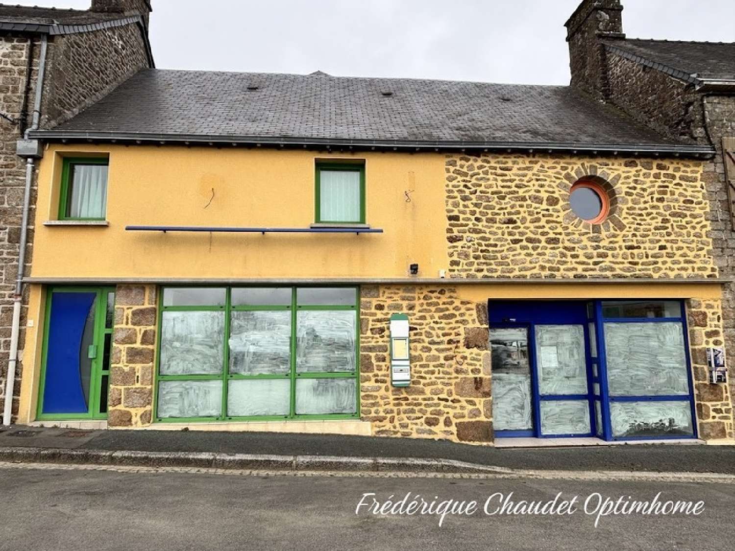  for sale village house Saint-Pierre-des-Landes Mayenne 4