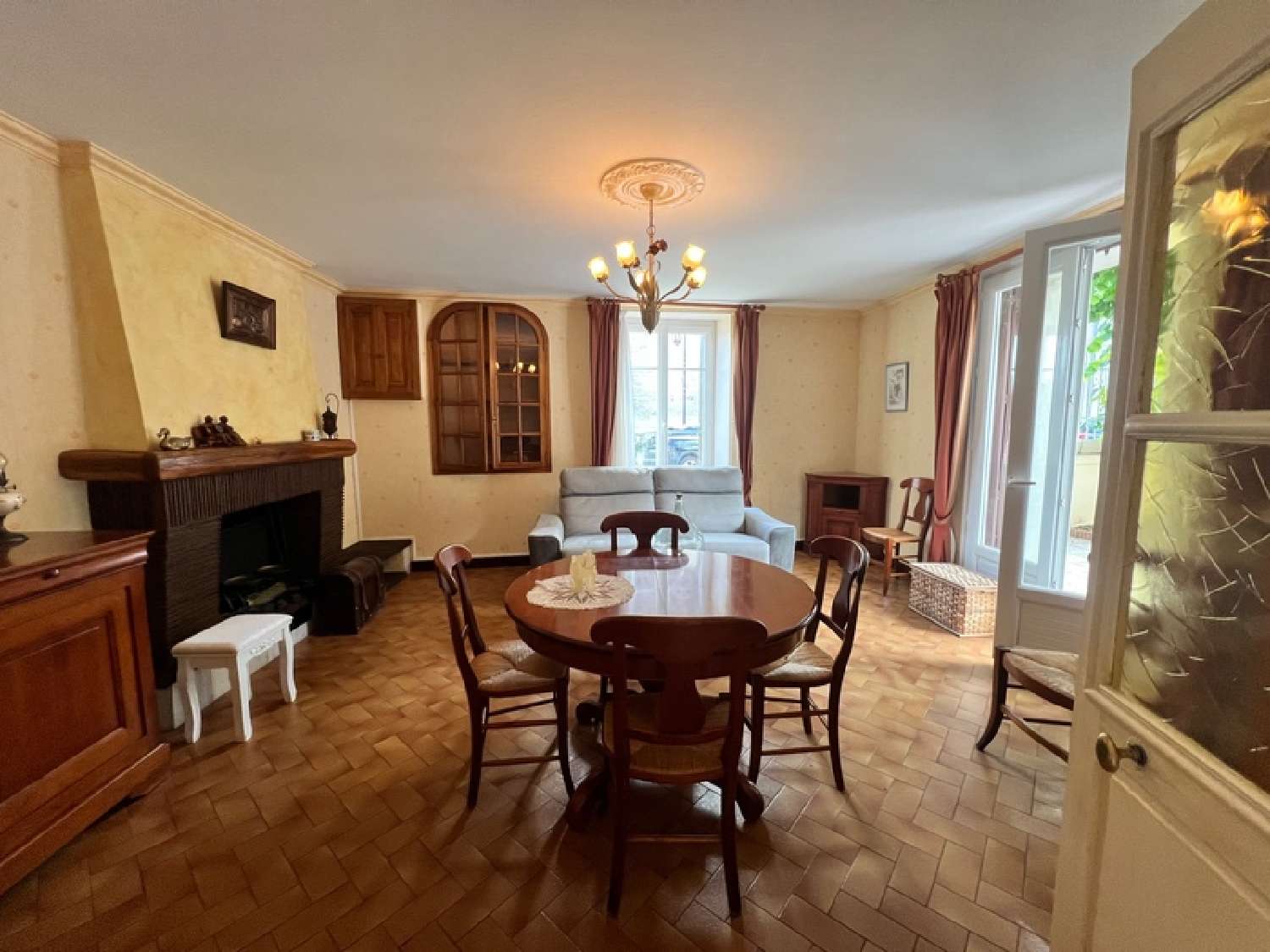  for sale village house Saint-Sauveur Vienne 3
