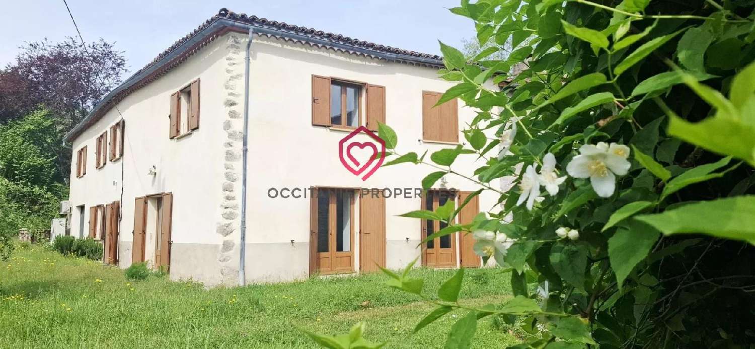  à vendre maison de village Serres-sur-Arget Ariège 1