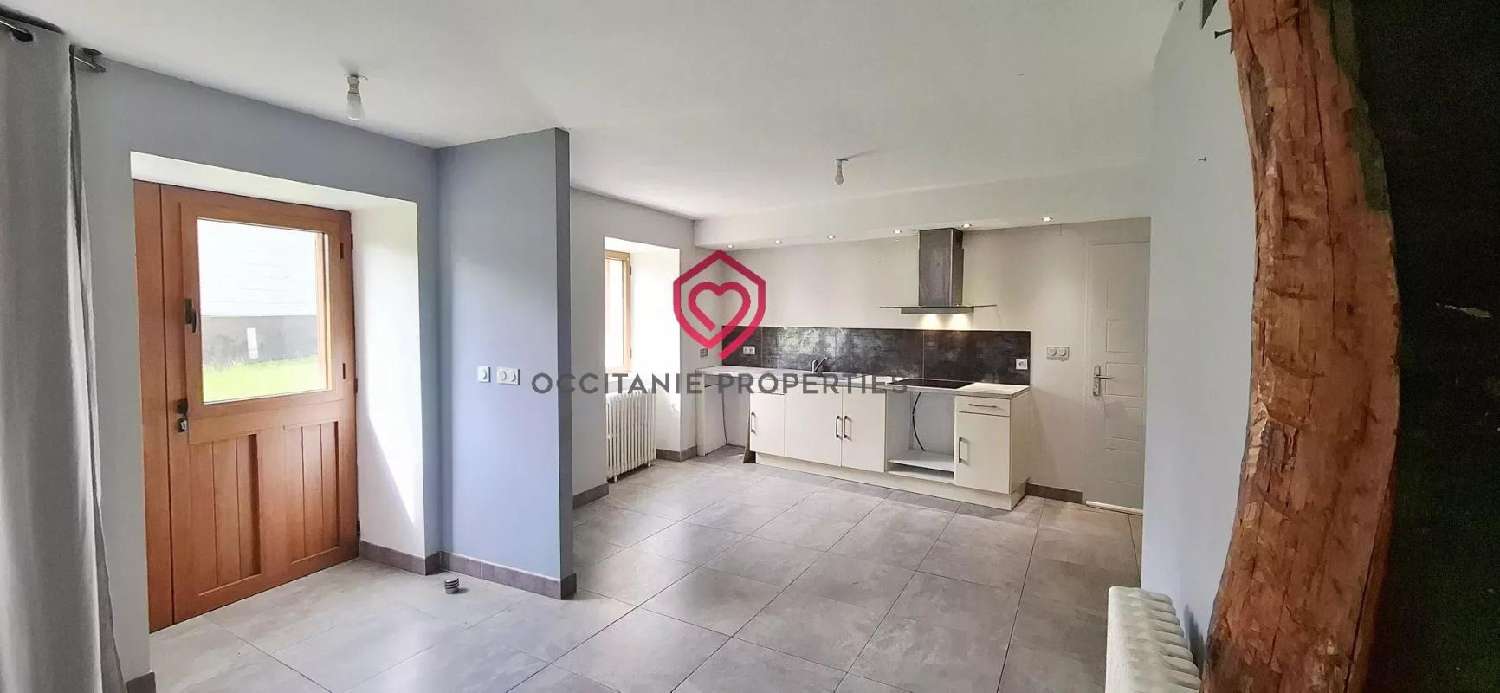  à vendre maison de village Serres-sur-Arget Ariège 4