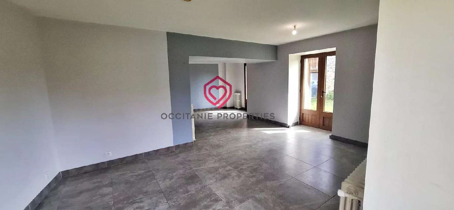  à vendre maison de village Serres-sur-Arget Ariège 7