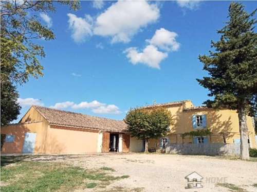 Cairanne Vaucluse vignoble foto 7327836