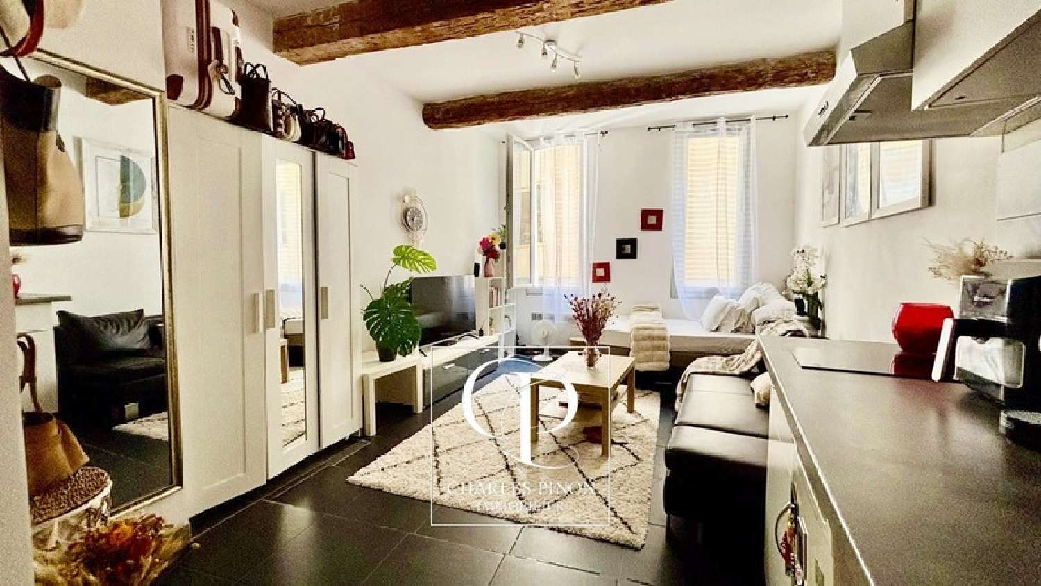  for sale apartment Aix-en-Provence Bouches-du-Rhône 1
