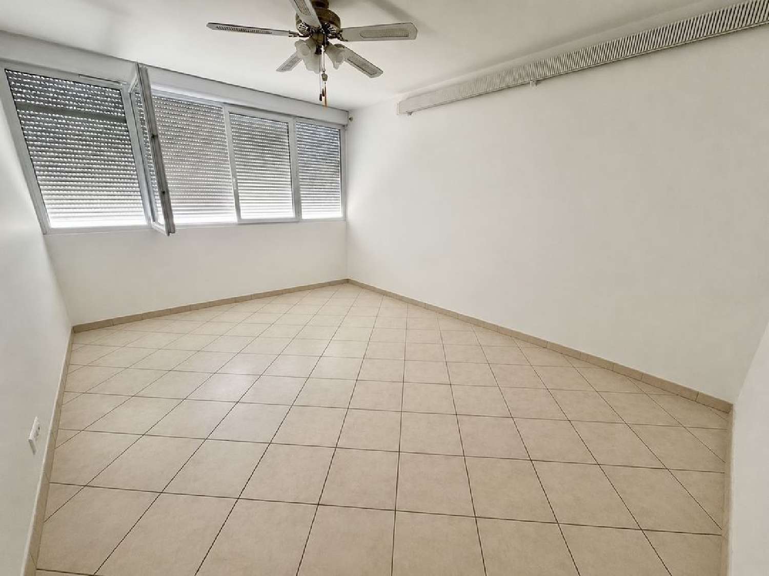 à vendre appartement Aix-en-Provence Bouches-du-Rhône 1