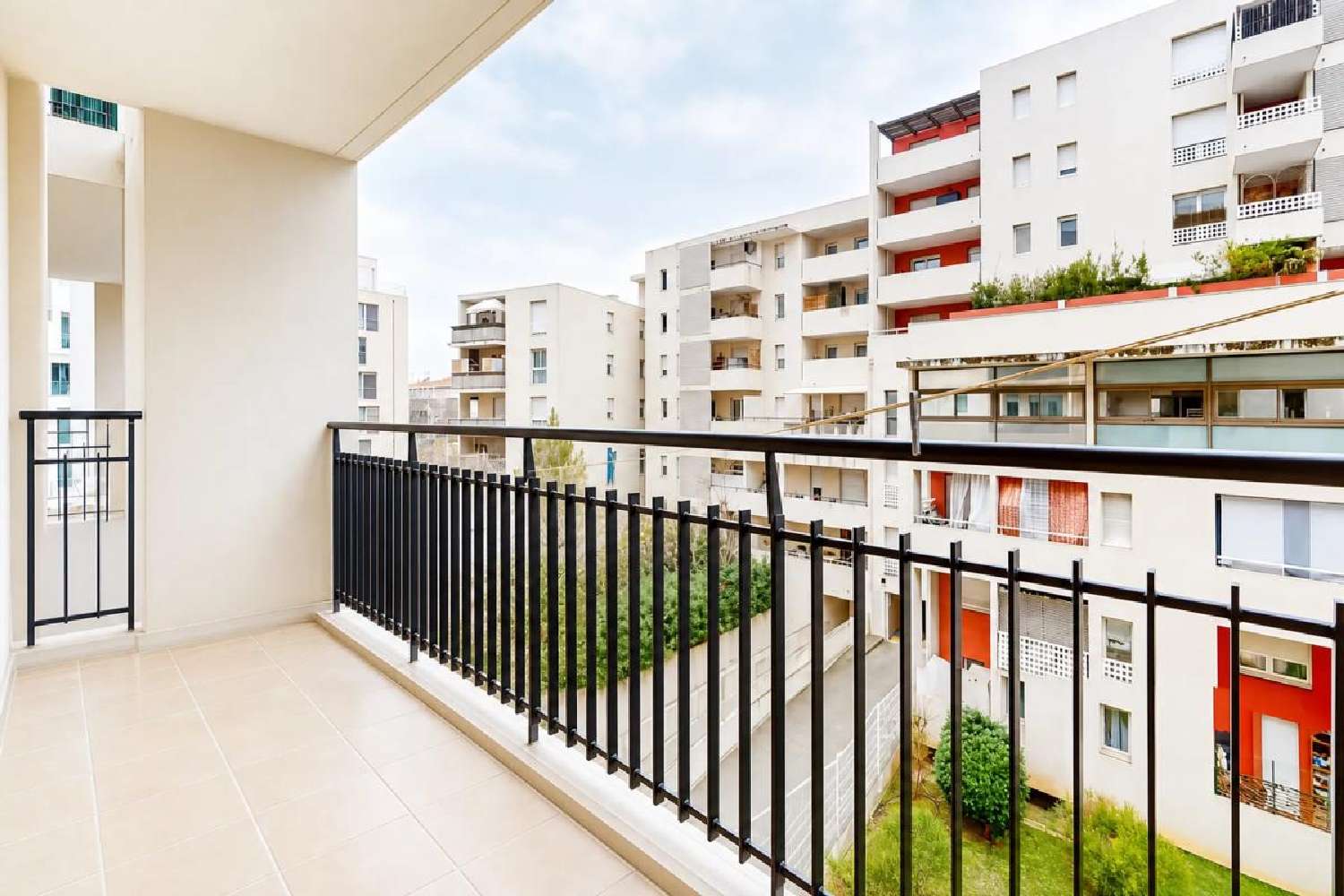 à vendre appartement Aix-en-Provence Bouches-du-Rhône 1