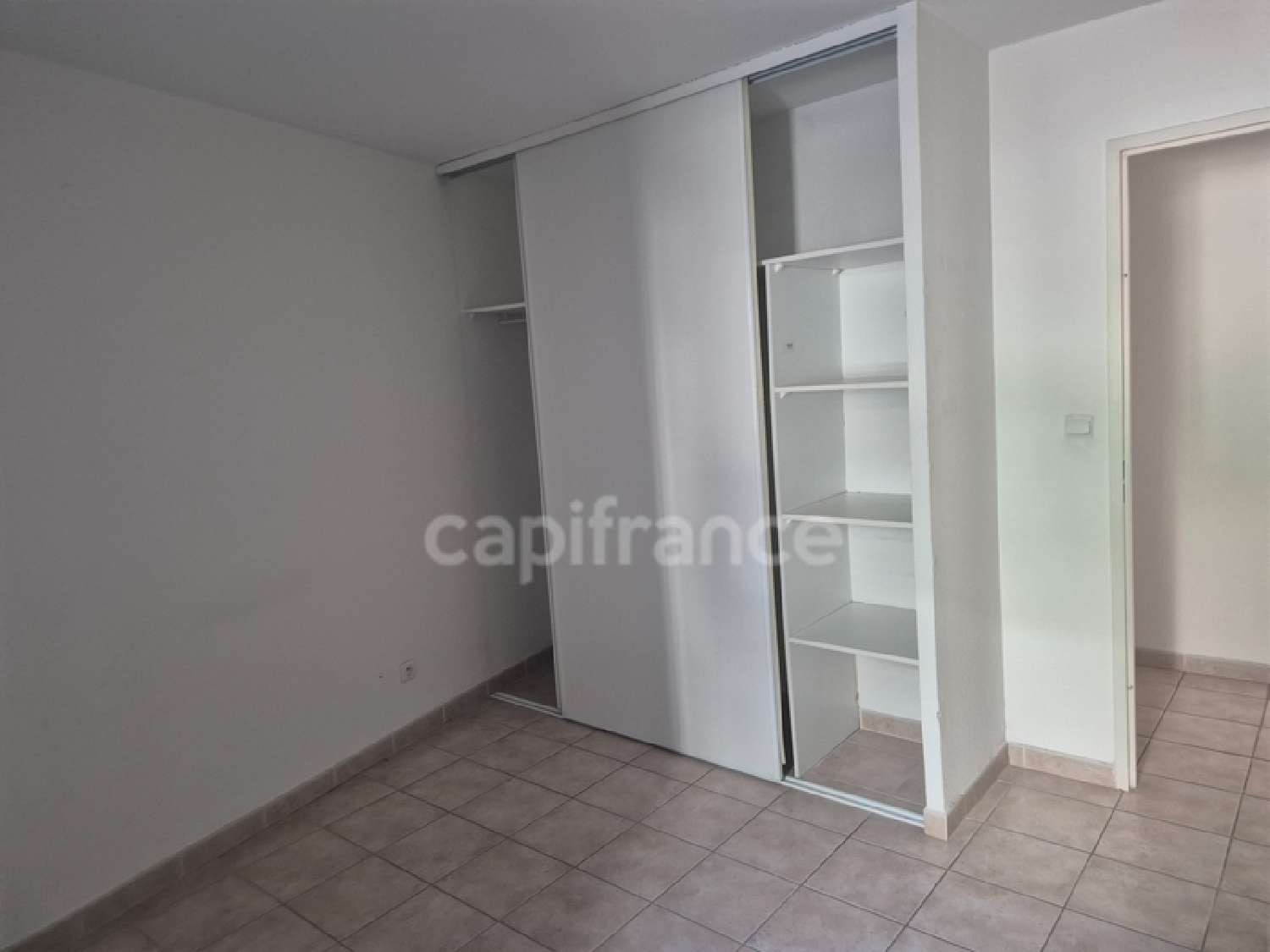  à vendre appartement Alès Gard 5