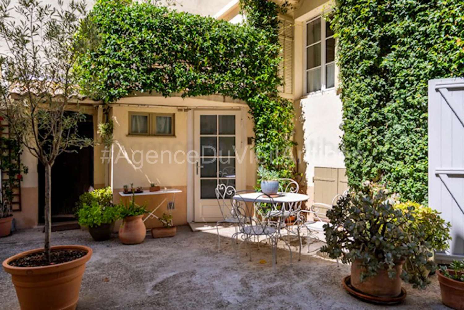  à vendre appartement Antibes Alpes-Maritimes 1