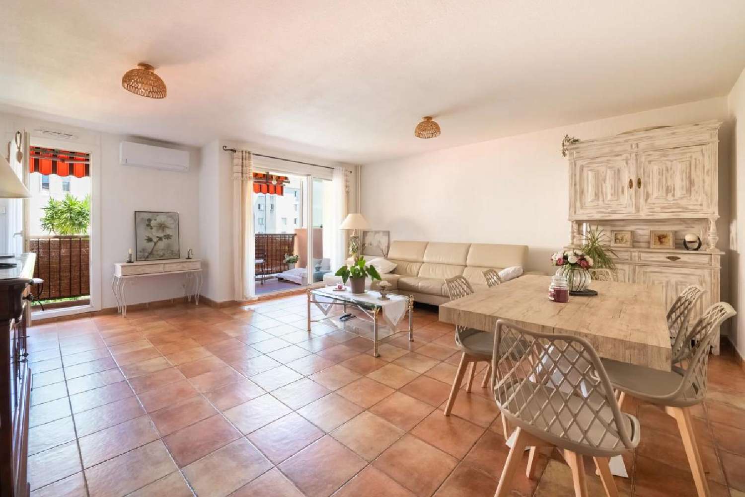  te koop appartement Aubagne Bouches-du-Rhône 1