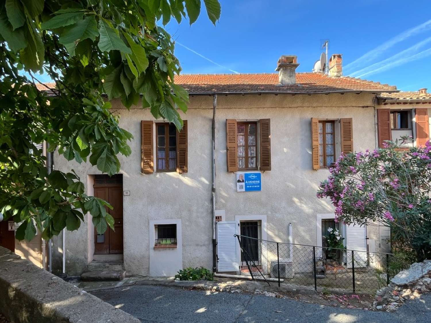  for sale apartment Bagnols-en-Forêt Var 1