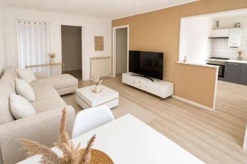 Bagnols-sur-Cèze Gard apartment foto 7360304