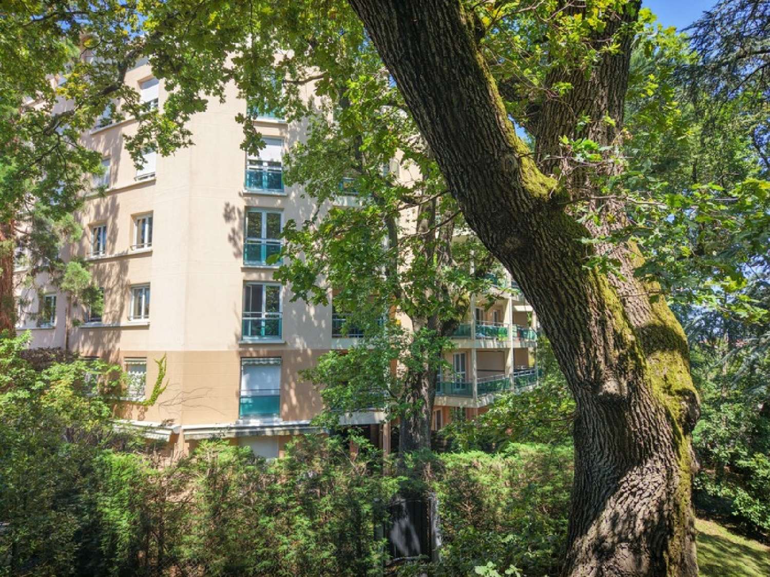  for sale apartment Bron Rhône 8