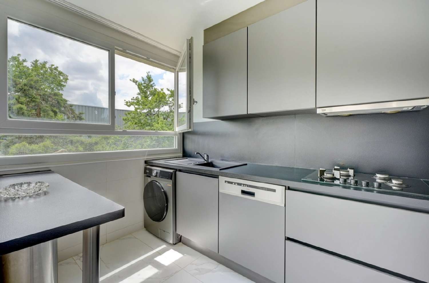  for sale apartment Bron Rhône 2