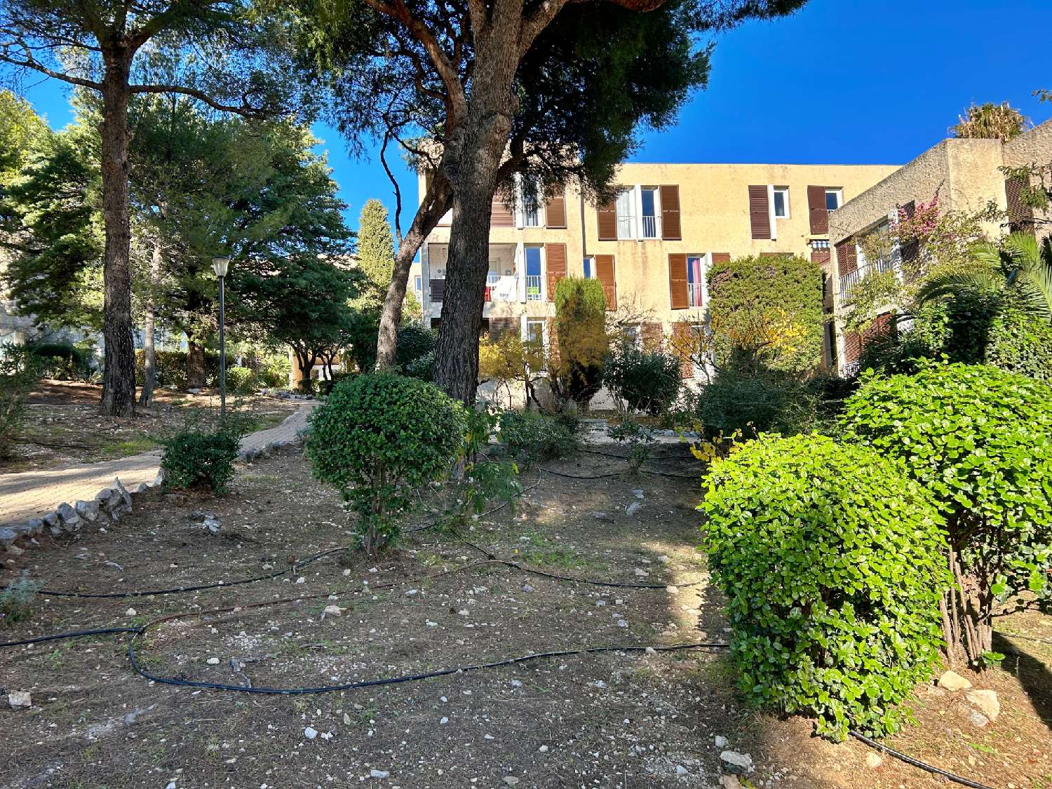  for sale apartment Cassis Bouches-du-Rhône 3
