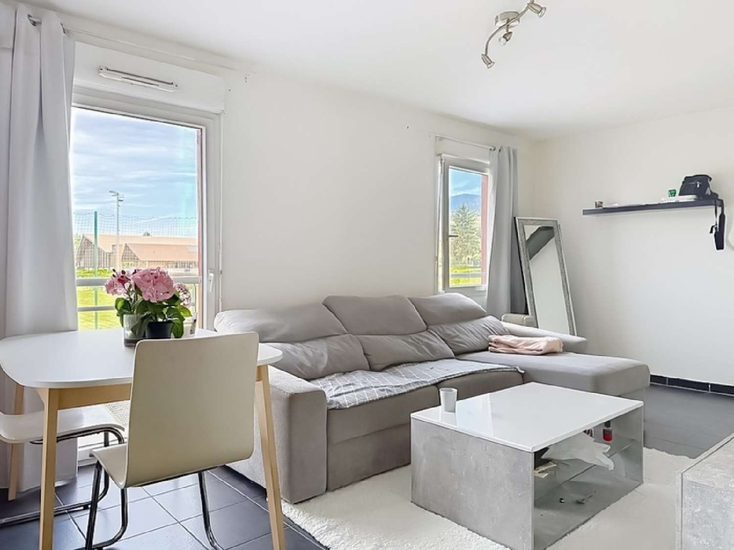 à vendre appartement Cranves-Sales Haute-Savoie 2