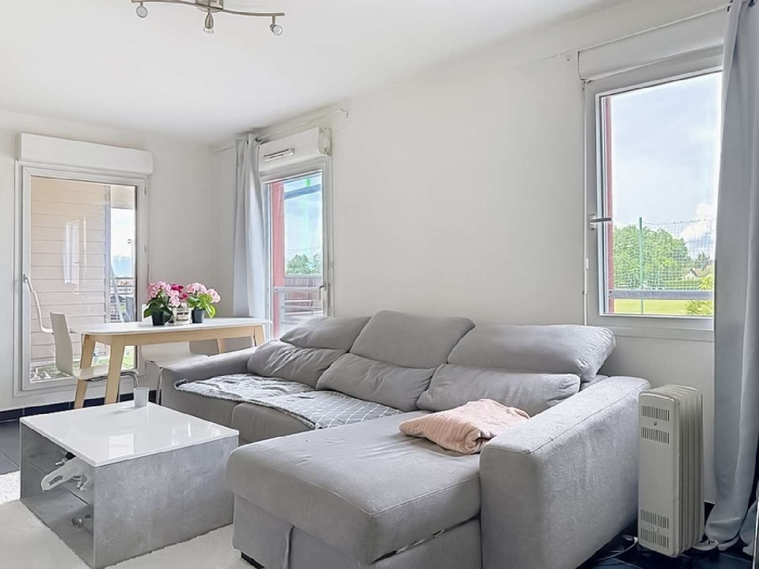 à vendre appartement Cranves-Sales Haute-Savoie 3