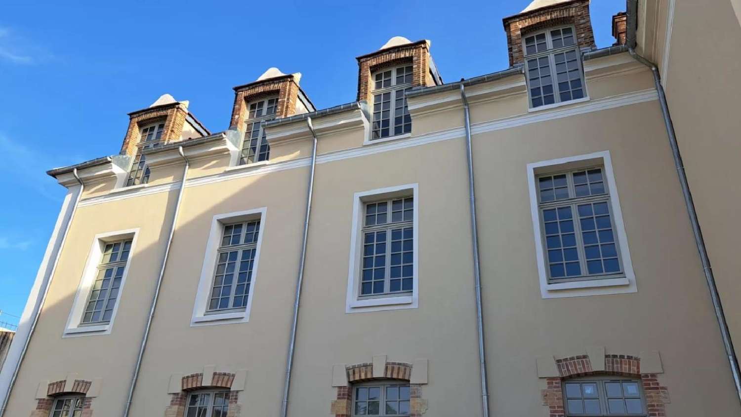  te koop appartement Fontainebleau Seine-et-Marne 1