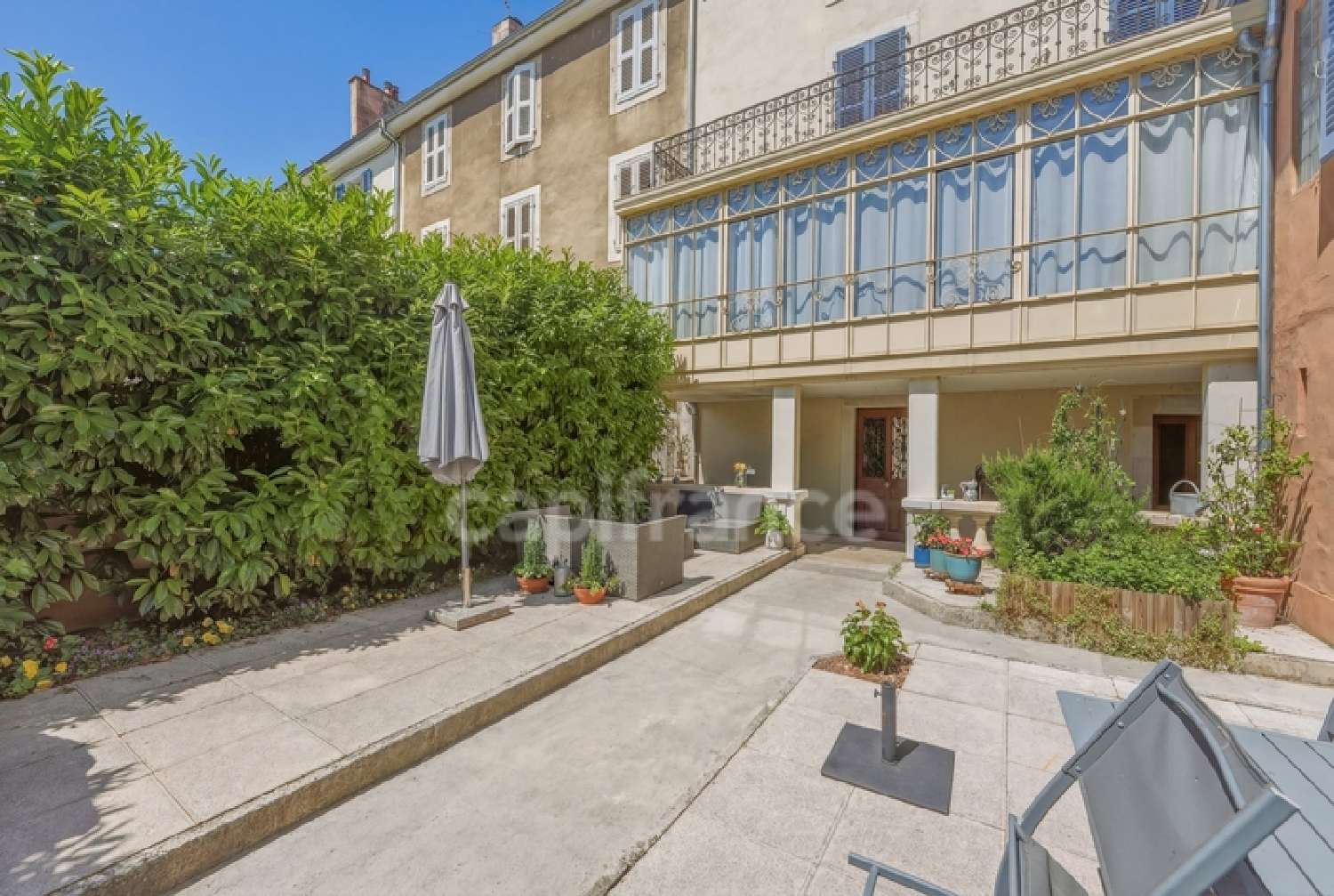 à vendre appartement Gex Ain 5