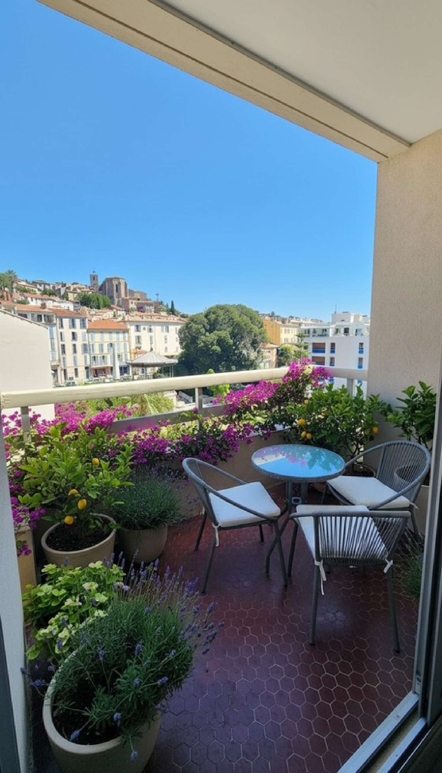 à vendre appartement Hyères Var 2