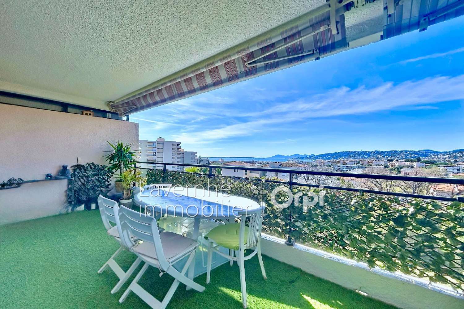  à vendre appartement Juan-les-Pins Alpes-Maritimes 1