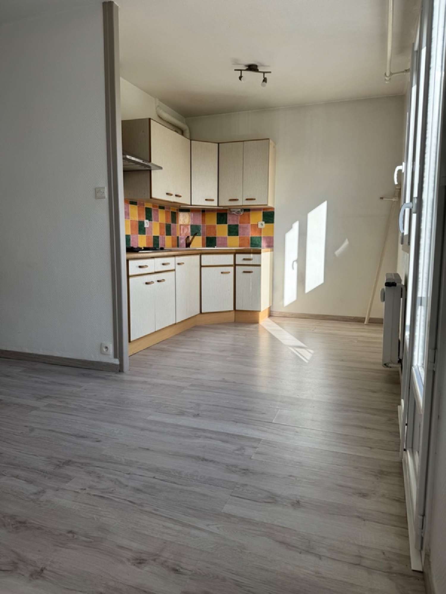 for sale apartment Laval Mayenne 4