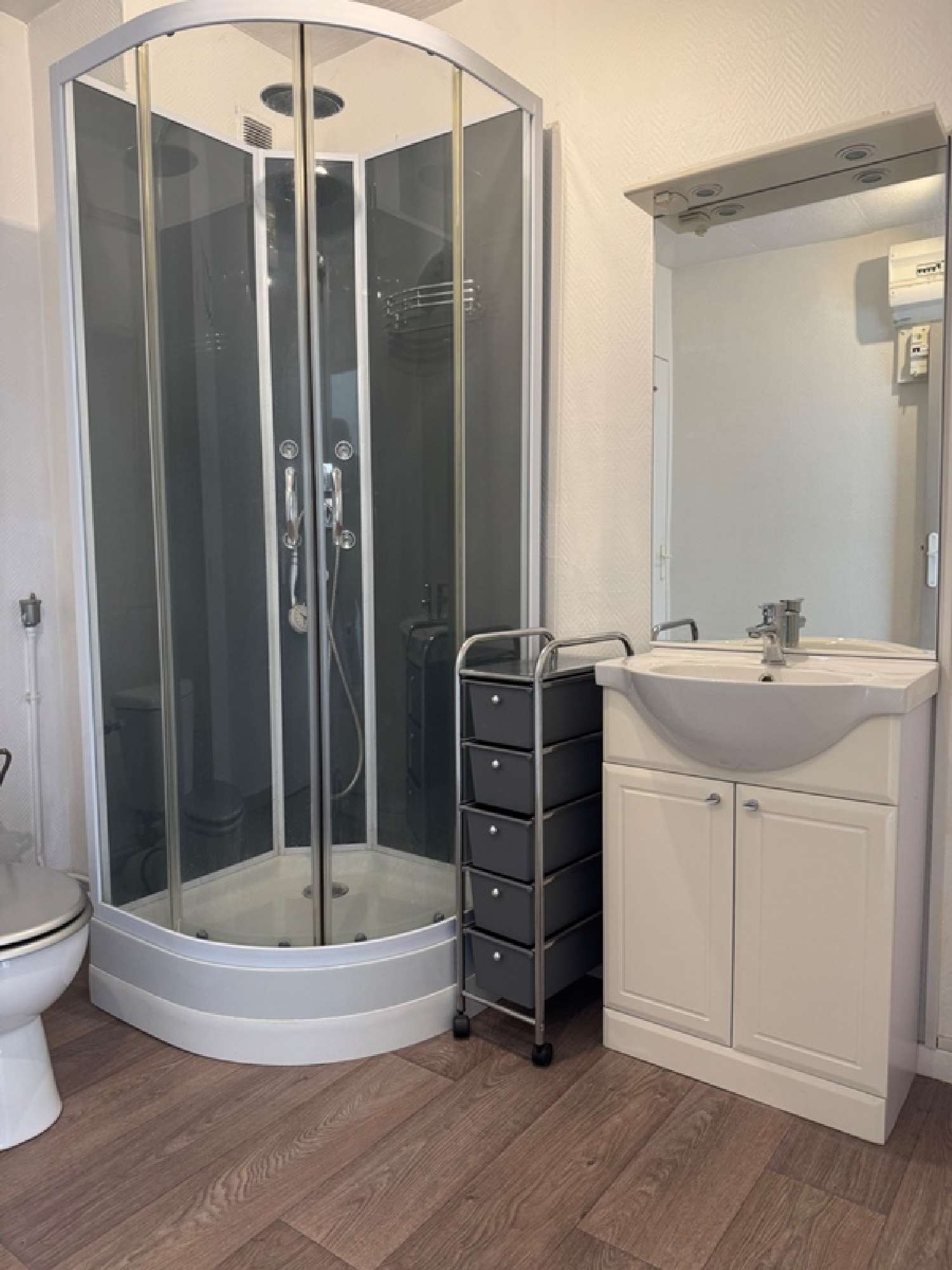 for sale apartment Laval Mayenne 6