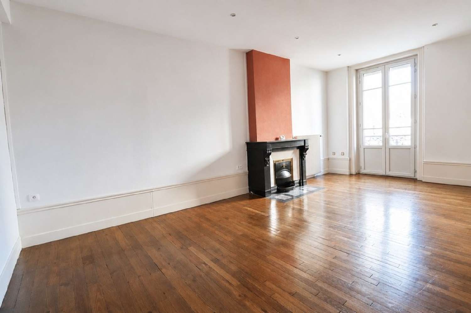  for sale apartment Le Chambon-Feugerolles Loire 3