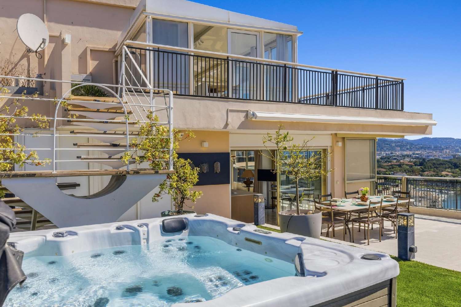  for sale apartment Mandelieu-la-Napoule Alpes-Maritimes 1