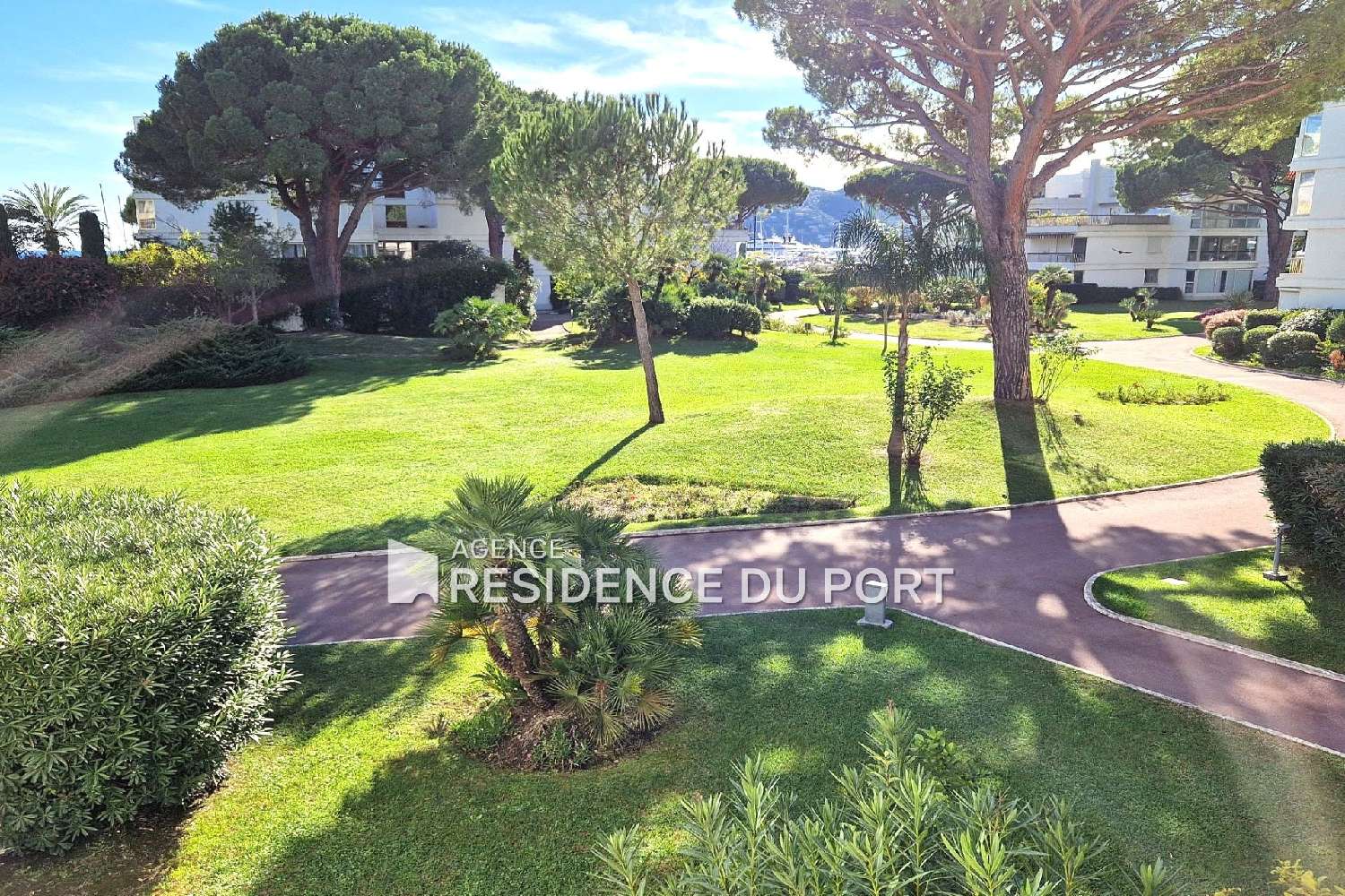  à vendre appartement Mandelieu-la-Napoule Alpes-Maritimes 1