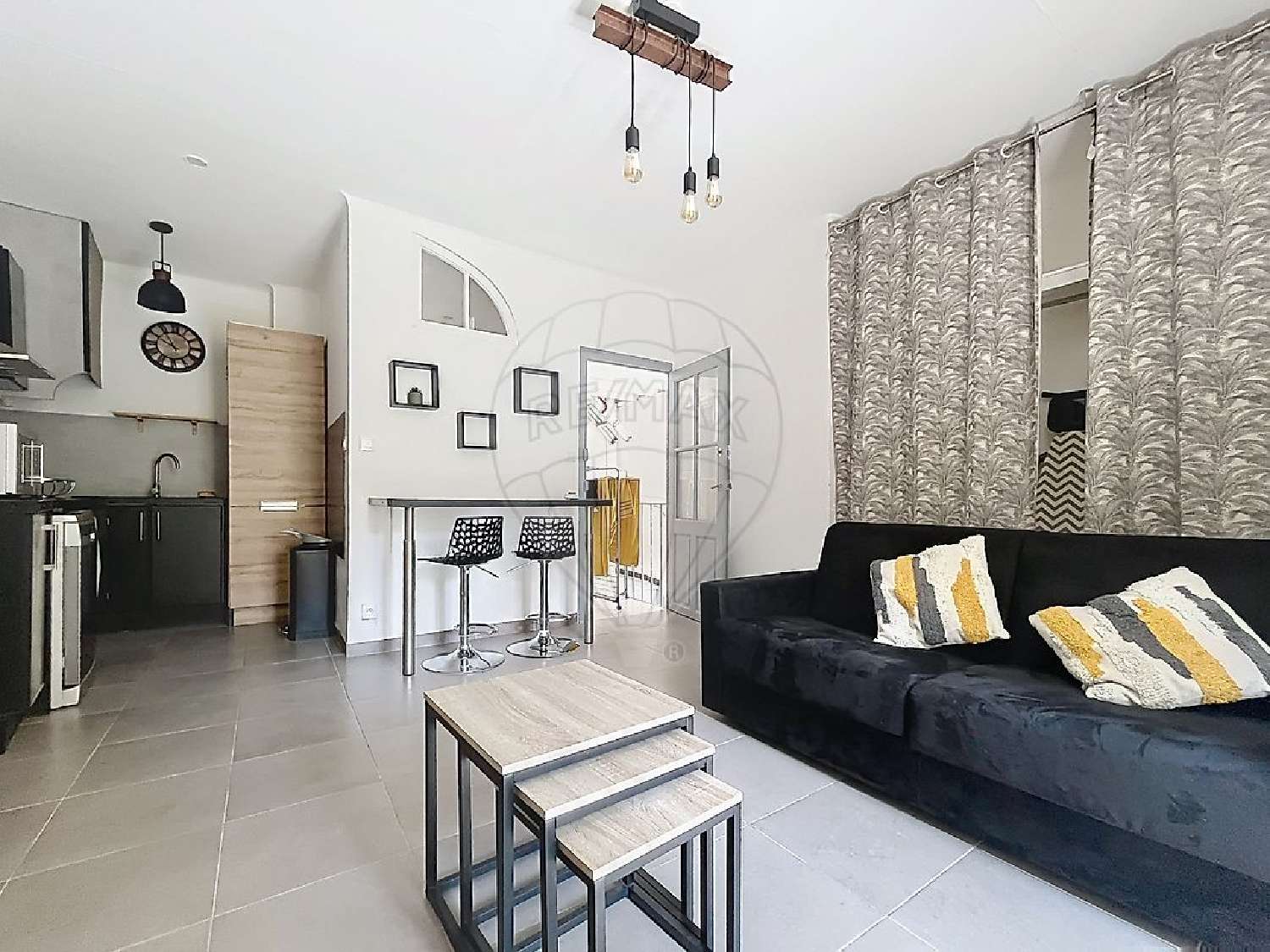 for sale apartment Nîmes Gard 1