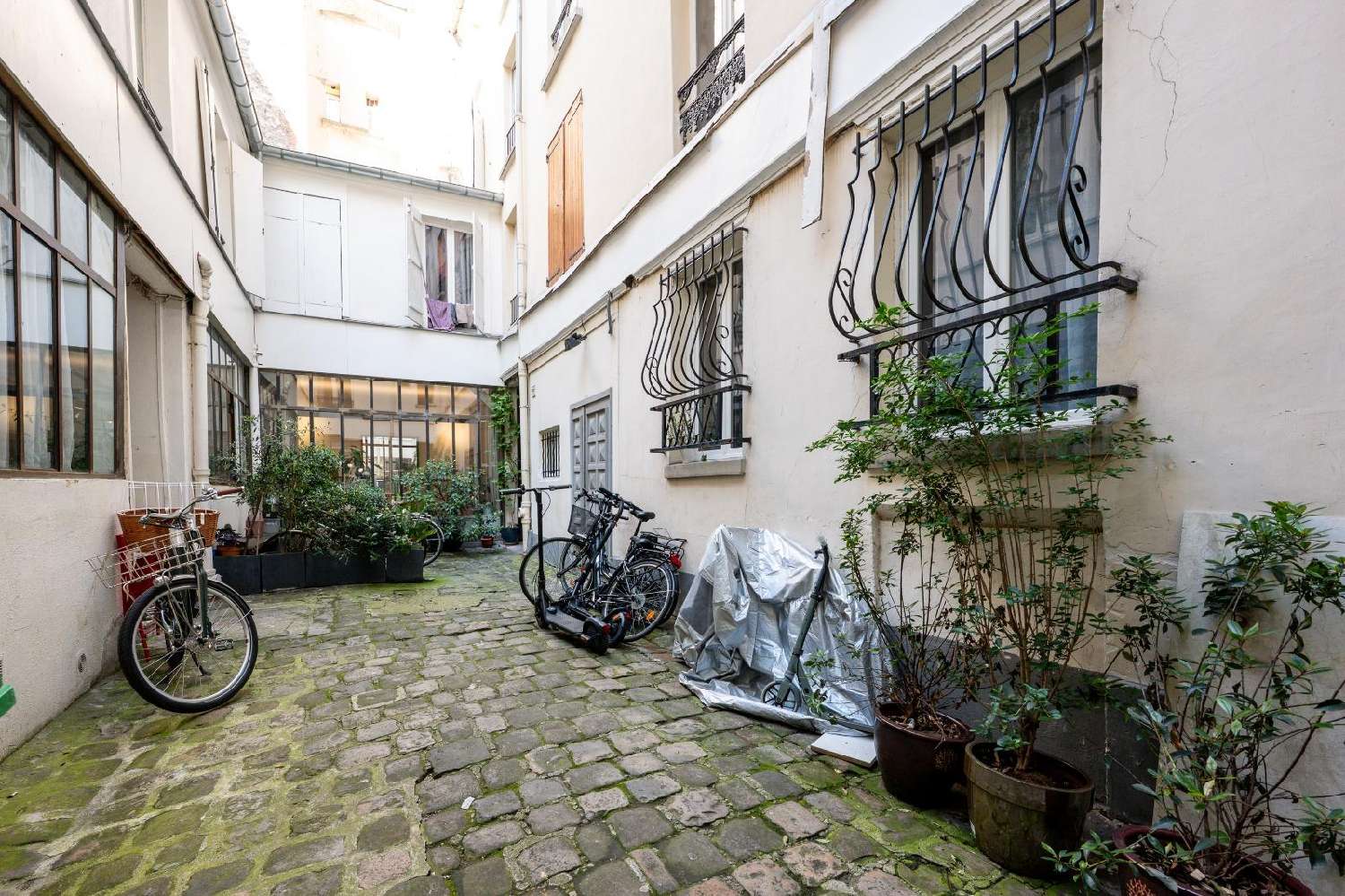  for sale apartment Paris 11e Arrondissement Paris (Seine) 2