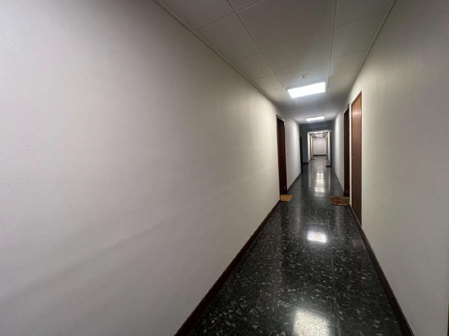  for sale apartment Paris 16e Arrondissement Paris (Seine) 8