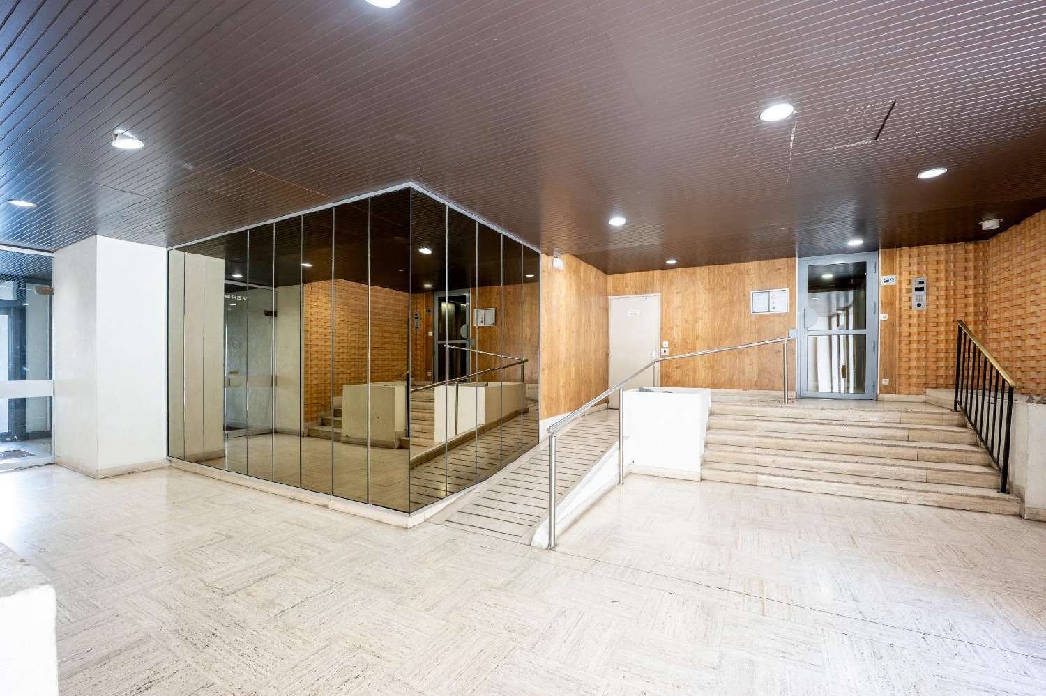  à vendre appartement Paris 20e Arrondissement Paris (Seine) 3