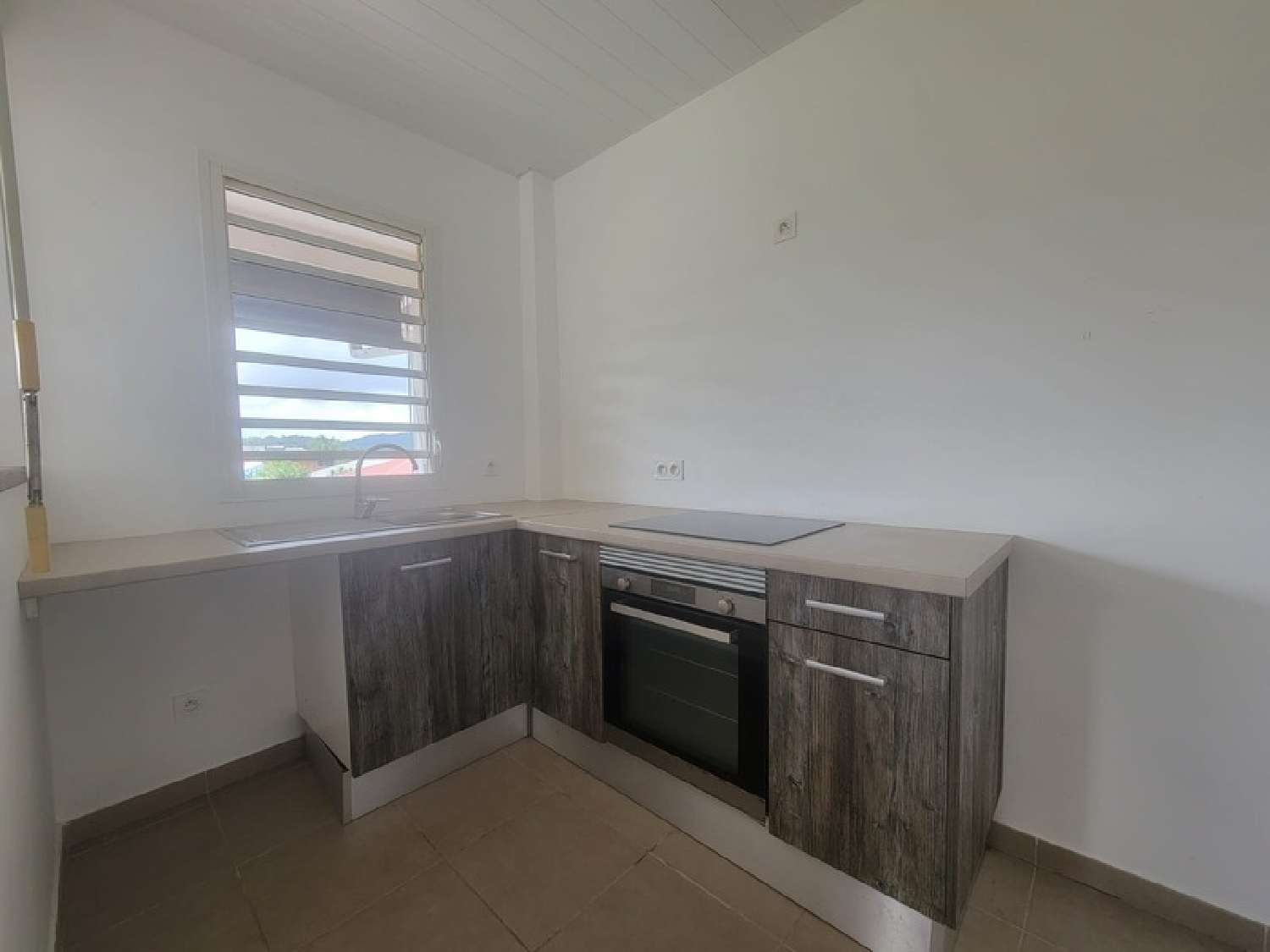 à vendre appartement Remire-Montjoly Guyane 4