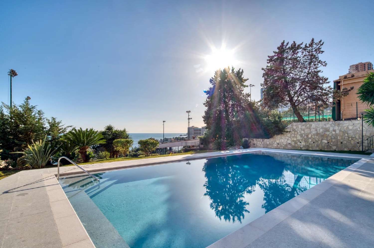  à vendre appartement Roquebrune-Cap-Martin Alpes-Maritimes 6