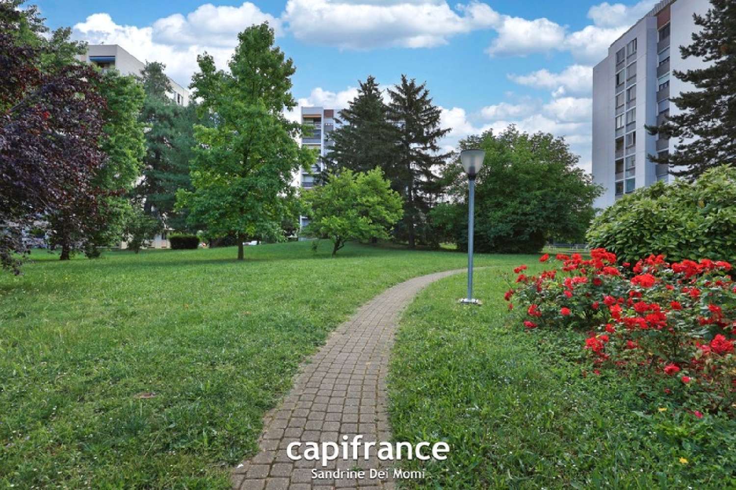 for sale apartment Saint-Genis-Laval Rhône 1