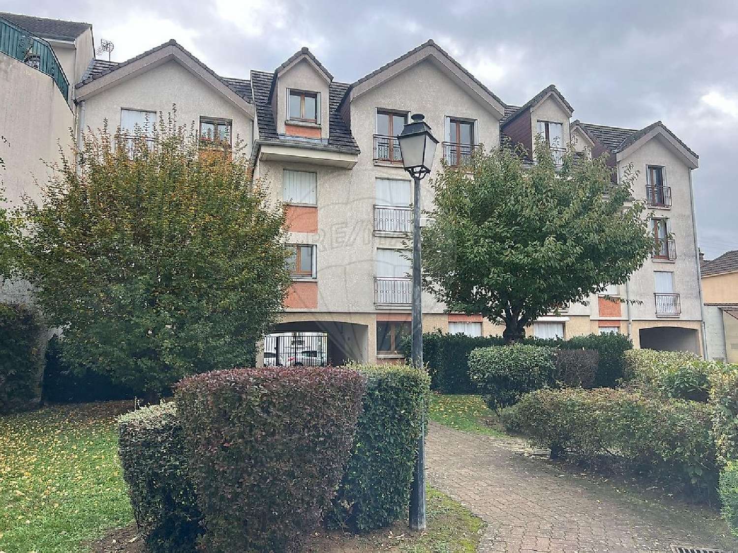  à vendre appartement Saint-Germain-Laval Seine-et-Marne 1