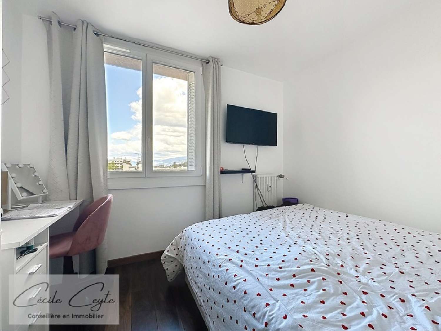 à vendre appartement Saint-Martin-d'Hères Isère 8