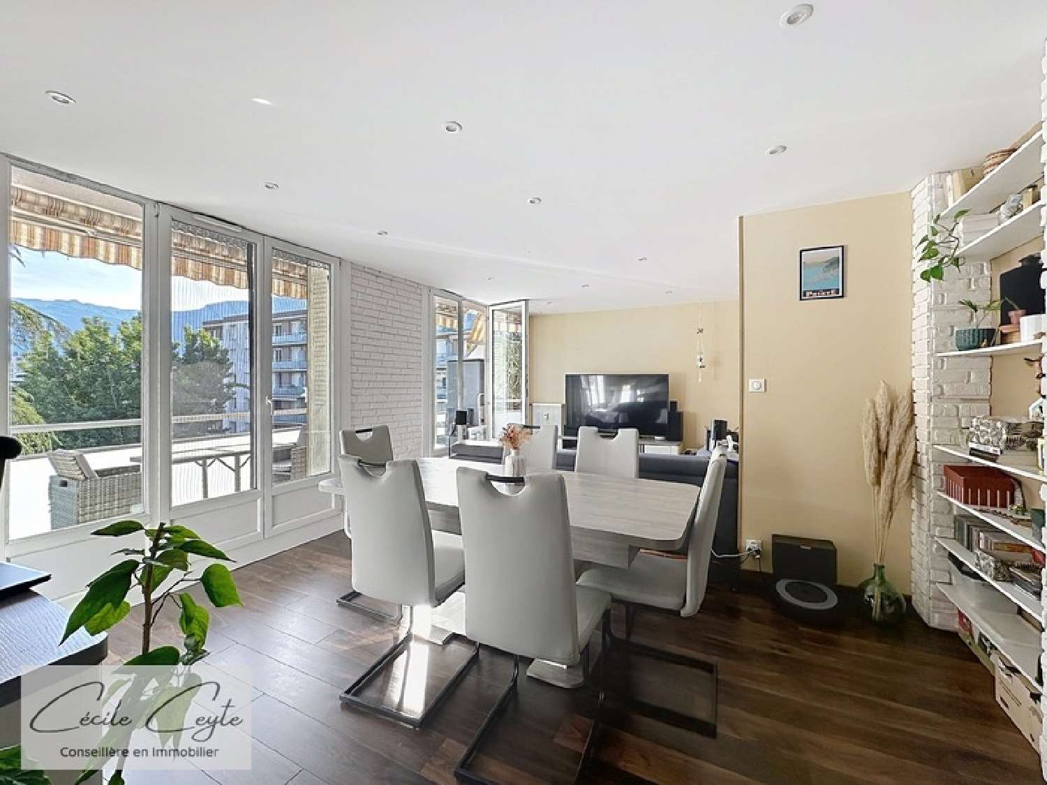 for sale apartment Saint-Martin-d'Hères Isère 1