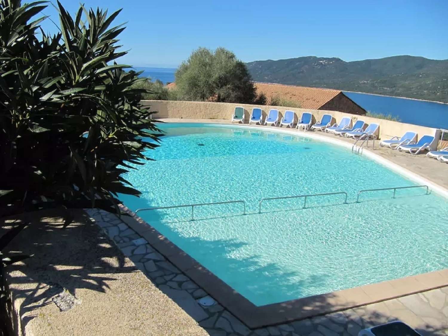  à vendre appartement Serra-di-Ferro Corse-du-Sud 7